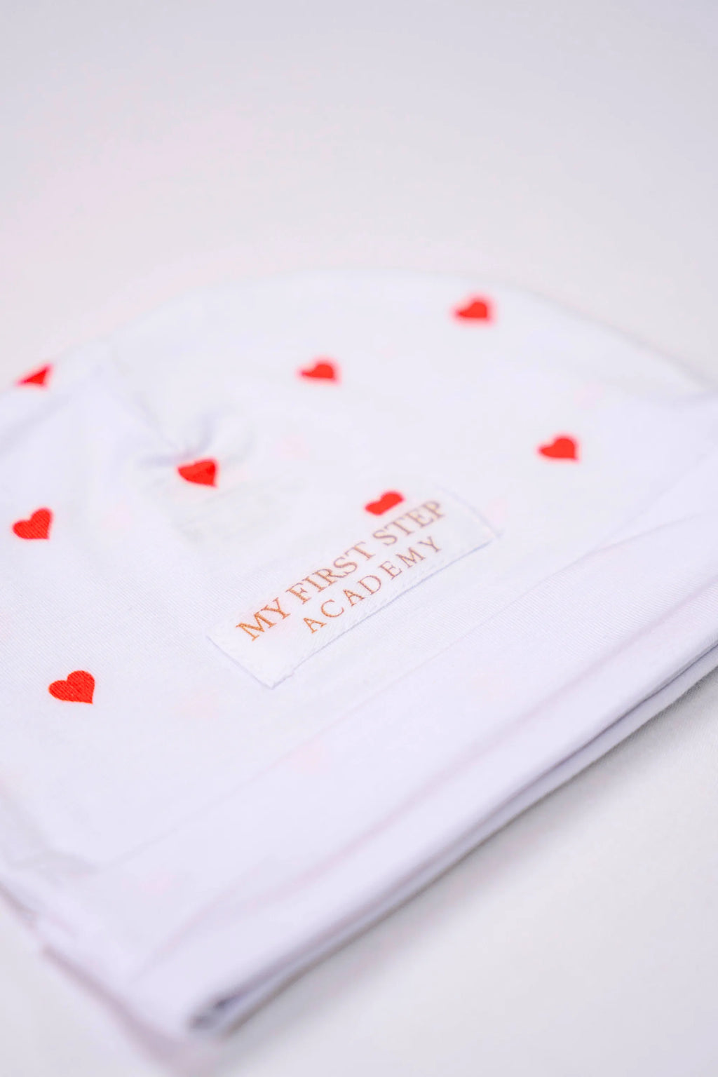 Bonnet Coeur de Cerise Naissance.