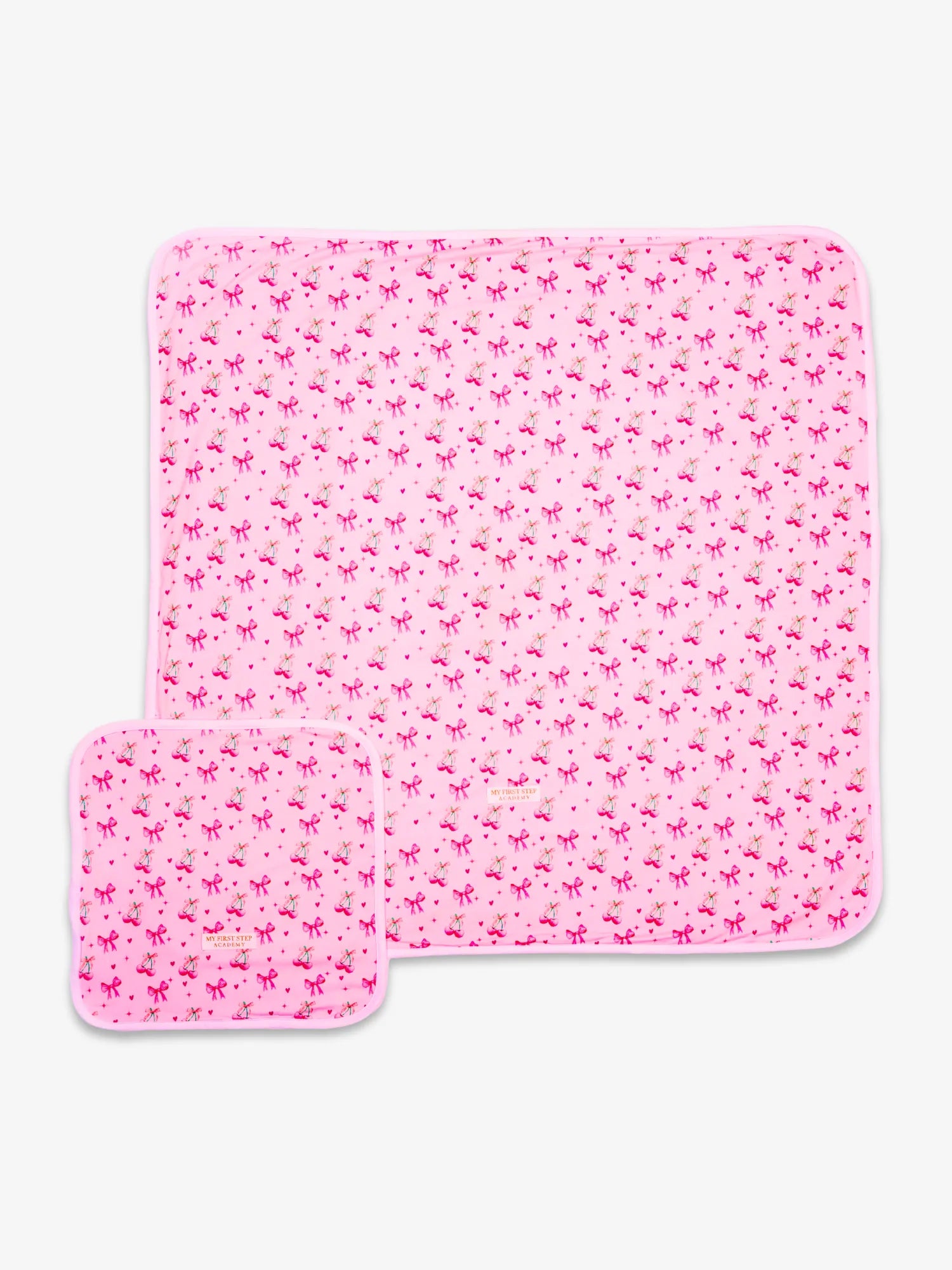 Lot de 2 langes modèle Meringue Coquette de 70x70cm et 30x30cm en bambou. 