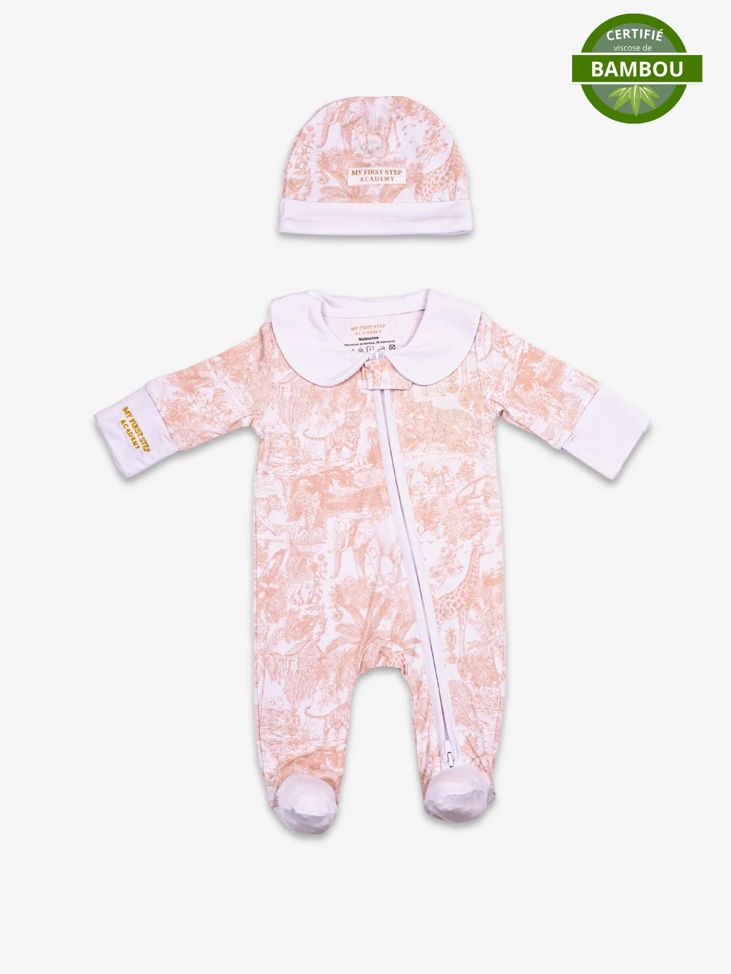 Image du pyjama taille naissance collection Marron Shayane, avec bonnet. En haut a droite se trouve la pastille de certification viscose de bambou.